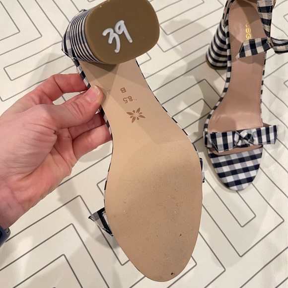BCBGeneration Checkered Faedra Heels - Picture 7 of 12